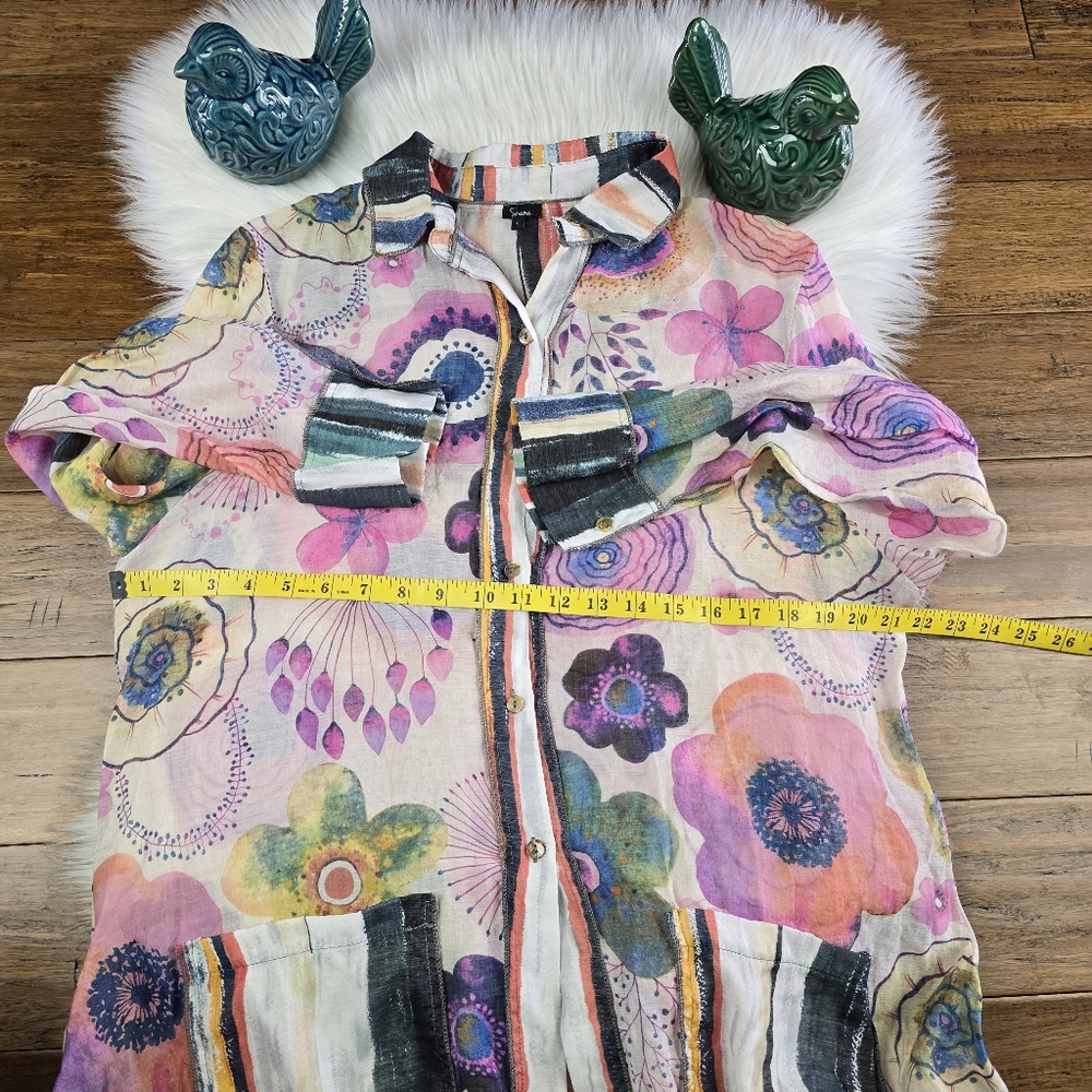 Colorful Floral Women's Blouse - Picture 2 of 15
